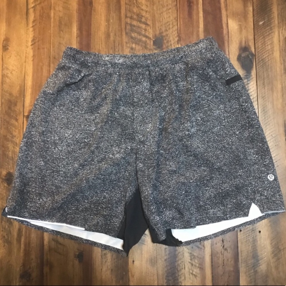 Lululemon running shorts size medium